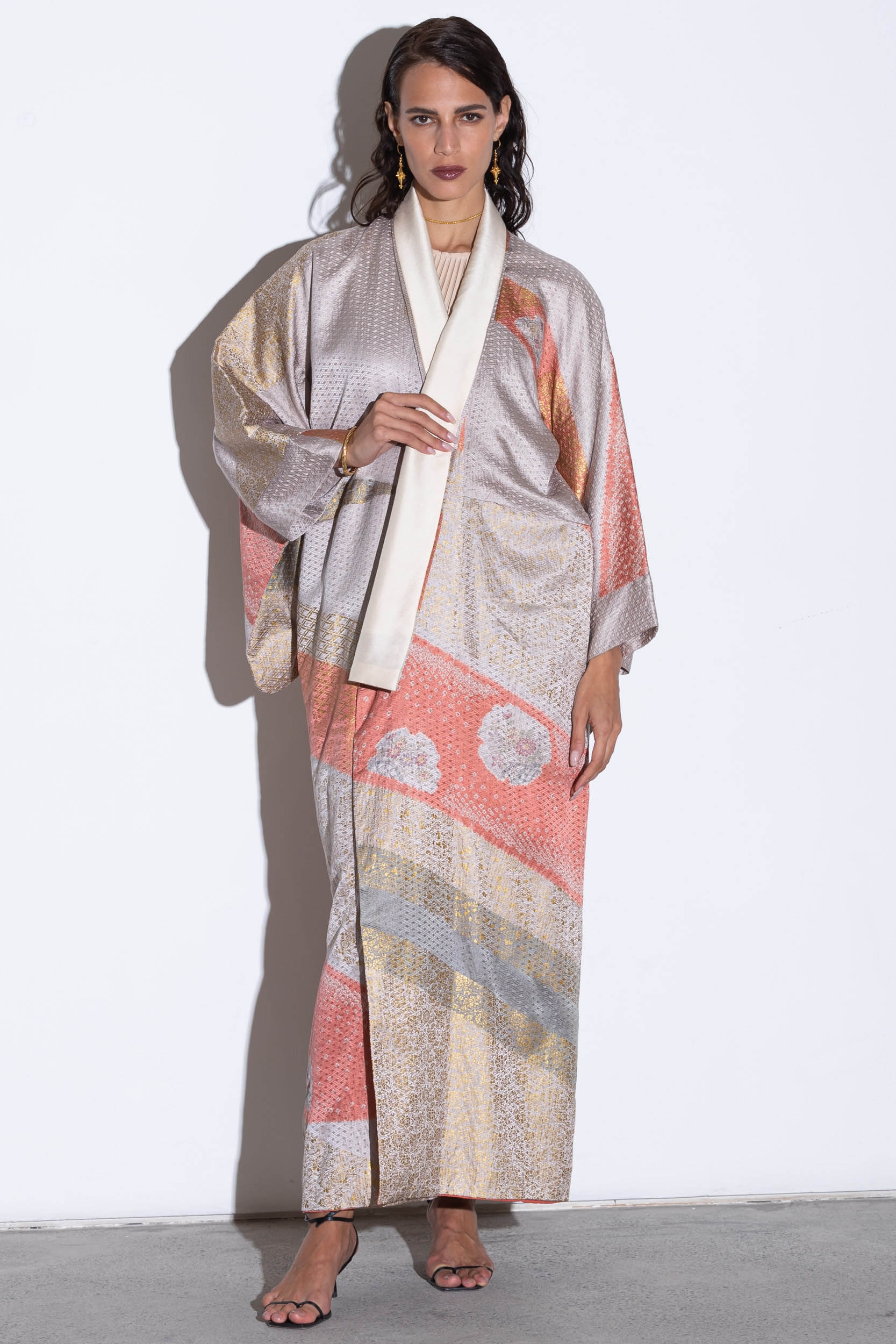 Muligt Fange Bevidst Hand Painted Colour Kimono
