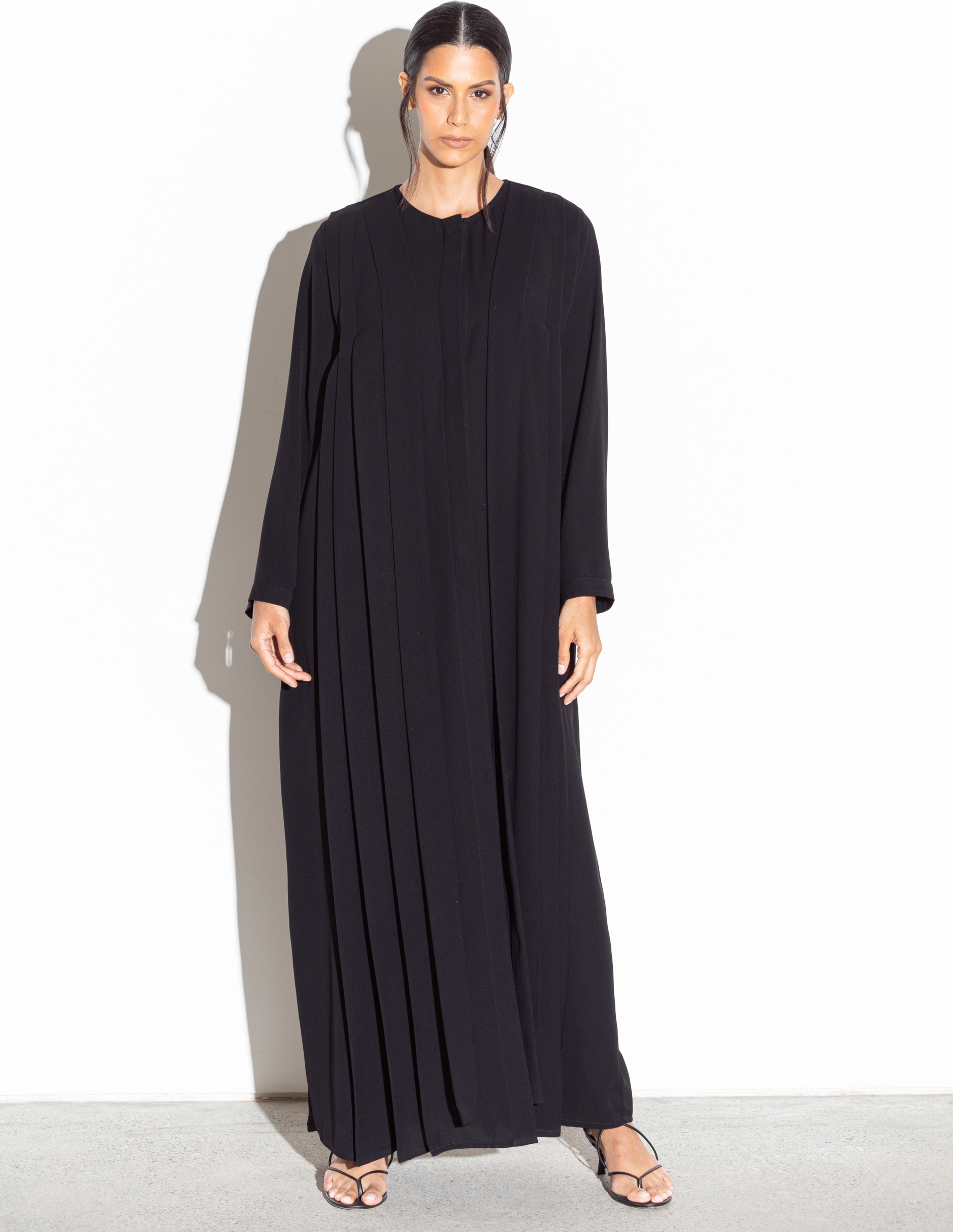 Pleated Abaya in Black